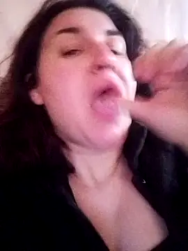 BlackVBarbie naked strip on cam for live sex video chat