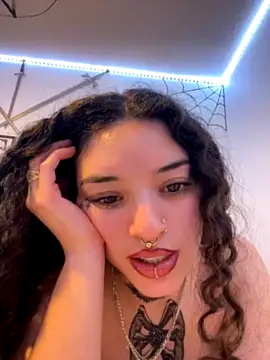 Jord6n naked strip on cam for live sex video chat
