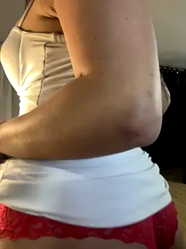 MiaJones21 naked strip on cam for live sex video chat