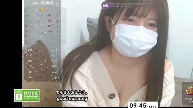 momoka_chan_jp naked strip on cam for live sex video chat