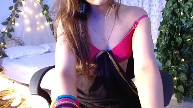 Netraaa naked strip on cam for live sex video chat