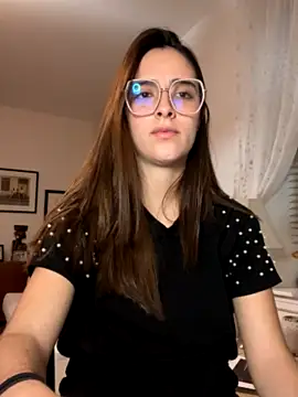 swrennn19 naked strip on cam for live sex video chat
