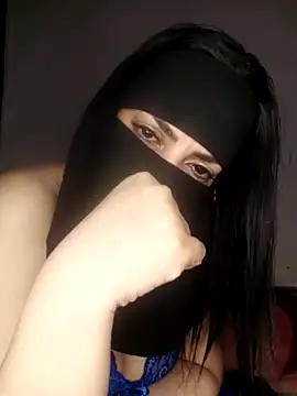 Charmouta_egypt naked strip on cam for live sex video chat