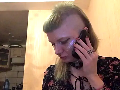 Dragonflyy naked strip on cam for live sex video chat