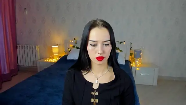 LullabyLady naked strip on cam for live sex video chat
