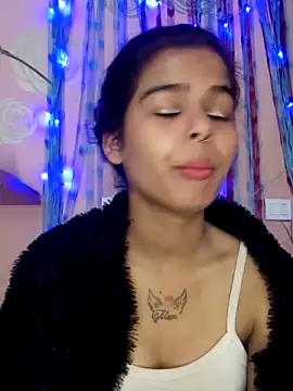 mogo__ naked strip on cam for live sex video chat