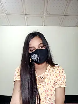 Cute-Pria naked strip on cam for live sex video chat