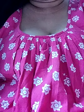 Desi-rani911 naked strip on cam for live sex video chat