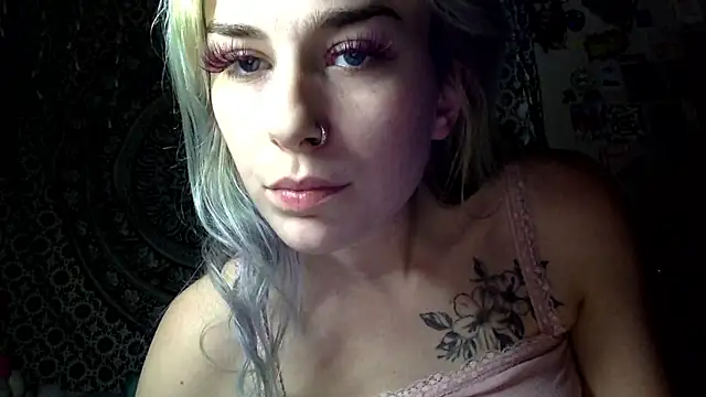 ella_angelkiss naked strip on cam for live sex video chat