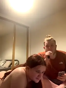 goldfish- naked strip on cam for live sex video chat