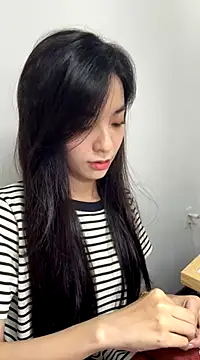 James_kun naked strip on cam for live sex video chat