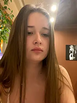 JessEsmerald naked strip on cam for live sex video chat