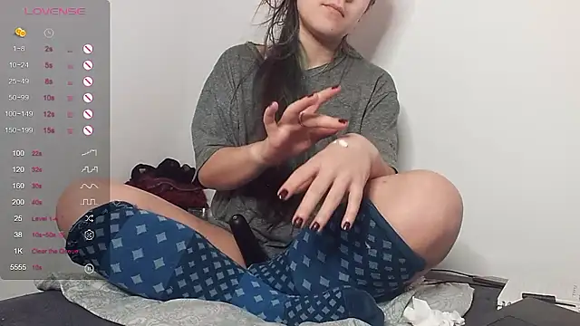LinaWinter naked strip on cam for live sex video chat