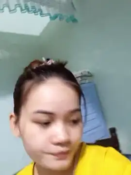 Ngoc-Trinh naked strip on cam for live sex video chat