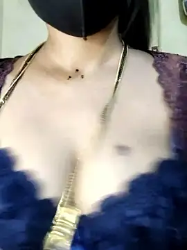 Rasili_Bhabhii naked strip on cam for live sex video chat