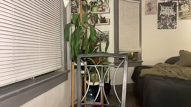 Sad1st1kSadie naked strip on cam for live sex video chat