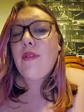 sexycurvyj naked strip on cam for live sex video chat