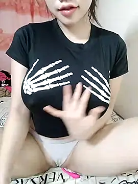 Sugar_miu naked strip on cam for live sex video chat