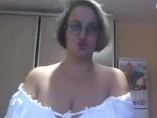 sweet-toffee nude Live Sex Chat Room in CamSoda