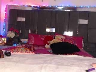 vannesahills nude Live Sex Chat Room in CamSoda