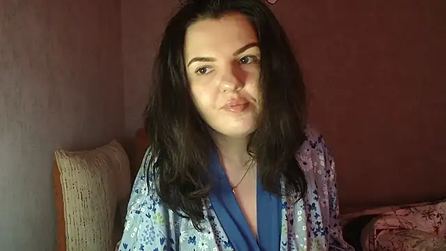 bigcheeks naked strip on cam for live sex video chat