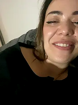 curvy_evaaaa naked strip on cam for live sex video chat