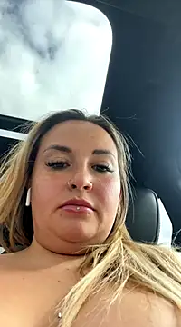 daisydazzle naked strip on cam for live sex video chat