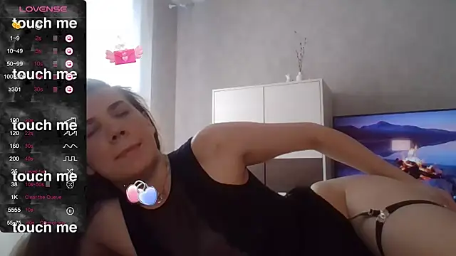 Diana_2024 naked strip on cam for live sex video chat