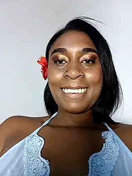 HanaThompson naked strip on cam for live sex video chat