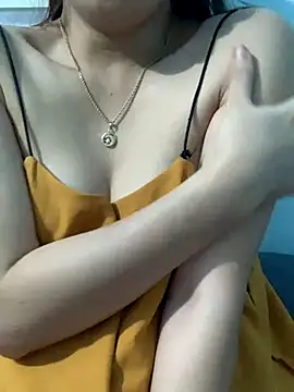 Jun_sexy naked strip on cam for live sex video chat