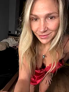 Kayla_Adriana naked strip on cam for live sex video chat
