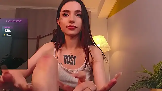 Kitty__Li naked strip on cam for live sex video chat