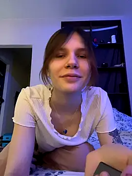 Lady_anna_ naked strip on cam for live sex video chat
