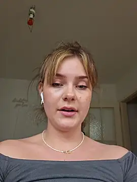 MaribelRiver naked strip on cam for live sex video chat