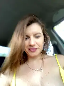 MayaMR naked strip on cam for live sex video chat
