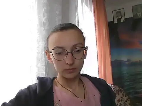 Molli_Wey naked strip on cam for live sex video chat