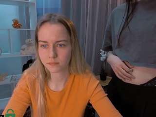 sun-sammy nude Live Sex Chat Room in CamSoda