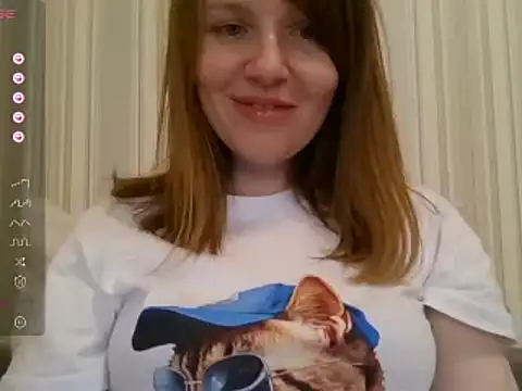 urbadkitty naked strip on cam for live sex video chat