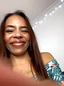Ary____ naked strip on cam for live sex video chat