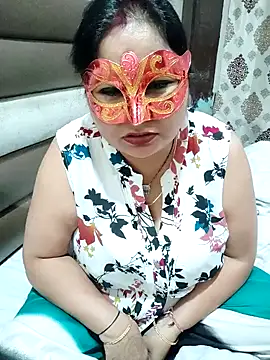BBW_HOT_COUPLE naked strip on cam for live sex video chat