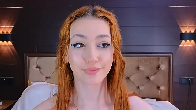 chloe_rizzi naked strip on cam for live sex video chat
