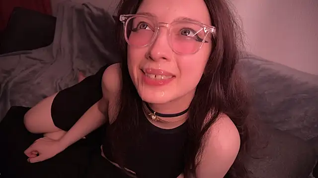 Handsomepure naked strip on cam for live sex video chat