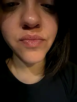 JessicaDaniela931 naked strip on cam for live sex video chat