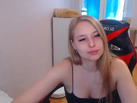 Jessy_Ginger naked strip on cam for live sex video chat