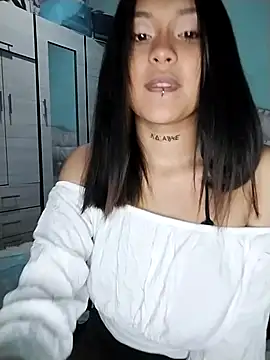 Nala_Sc naked strip on cam for live sex video chat