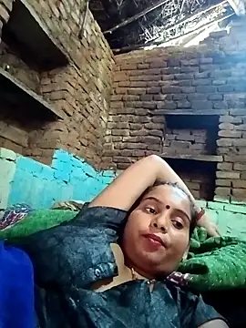 Poonamdhillo naked strip on cam for live sex video chat