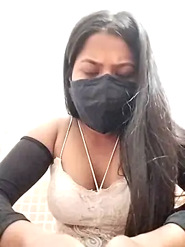 Sapna-80 naked strip on cam for live sex video chat