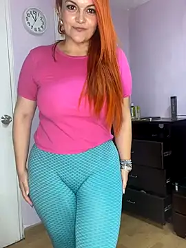 Taniabonet naked strip on cam for live sex video chat