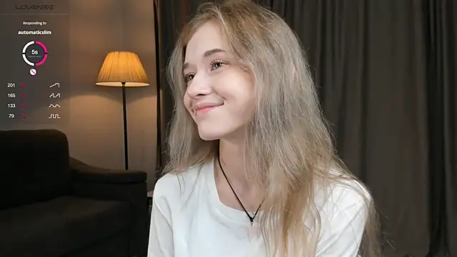 EdlinHargus naked strip on cam for live sex video chat