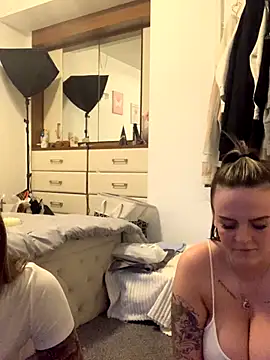 kinkykezxx naked strip on cam for live sex video chat
